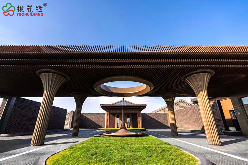 长春北湖悦榕鸿居酒店大门 长春北湖悦榕鸿居酒店大门